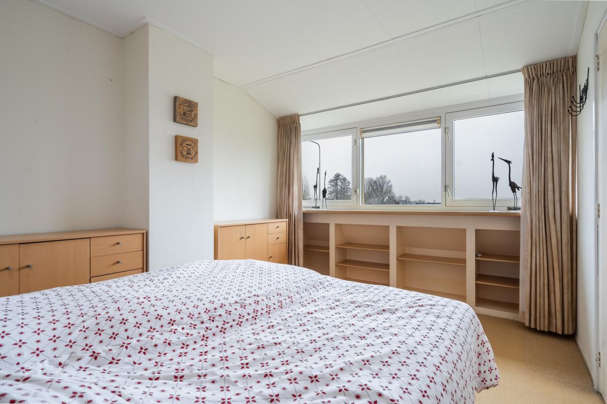 Te koop: Foto Woonhuis aan de Lange Meentweg 1 in Woerdense Verlaat