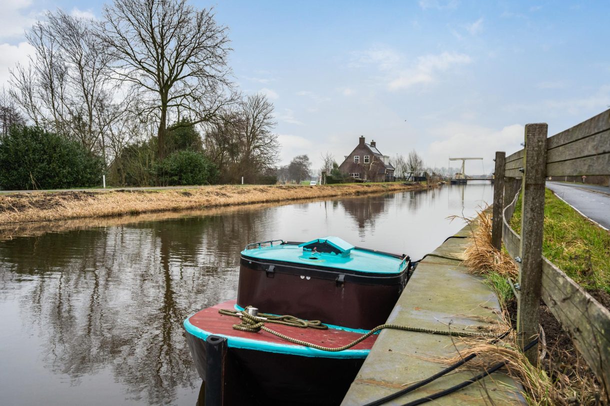 Te koop: Foto Woonhuis aan de Lange Meentweg 1 in Woerdense Verlaat