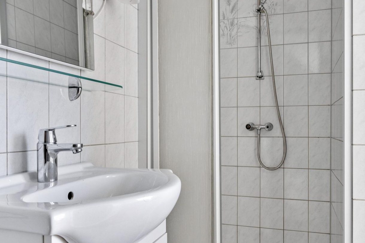 Te koop: Foto Woonhuis aan de Nauernasche Vaartdijk 7 in Westzaan