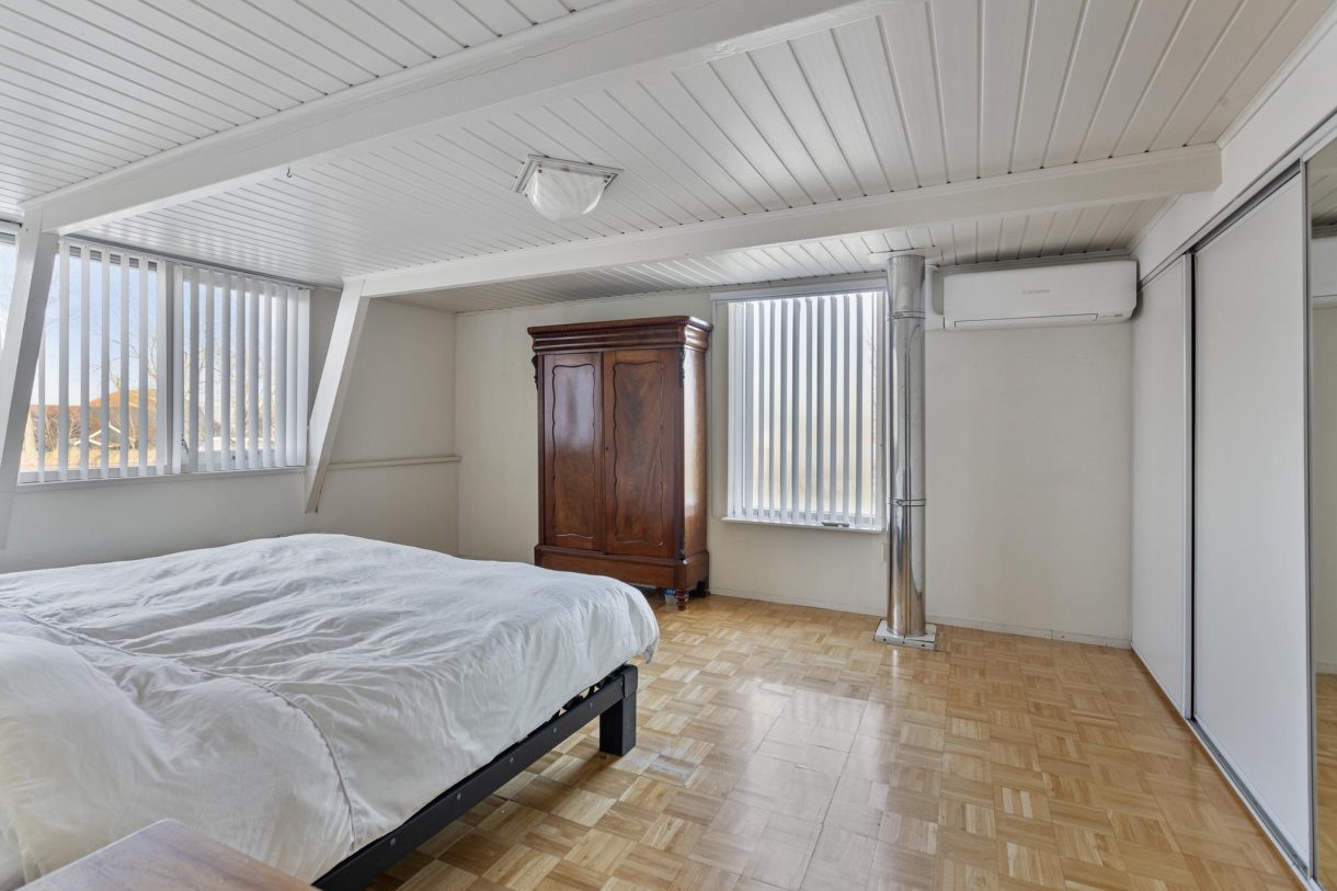 Te koop: Foto Woonhuis aan de Nauernasche Vaartdijk 7 in Westzaan