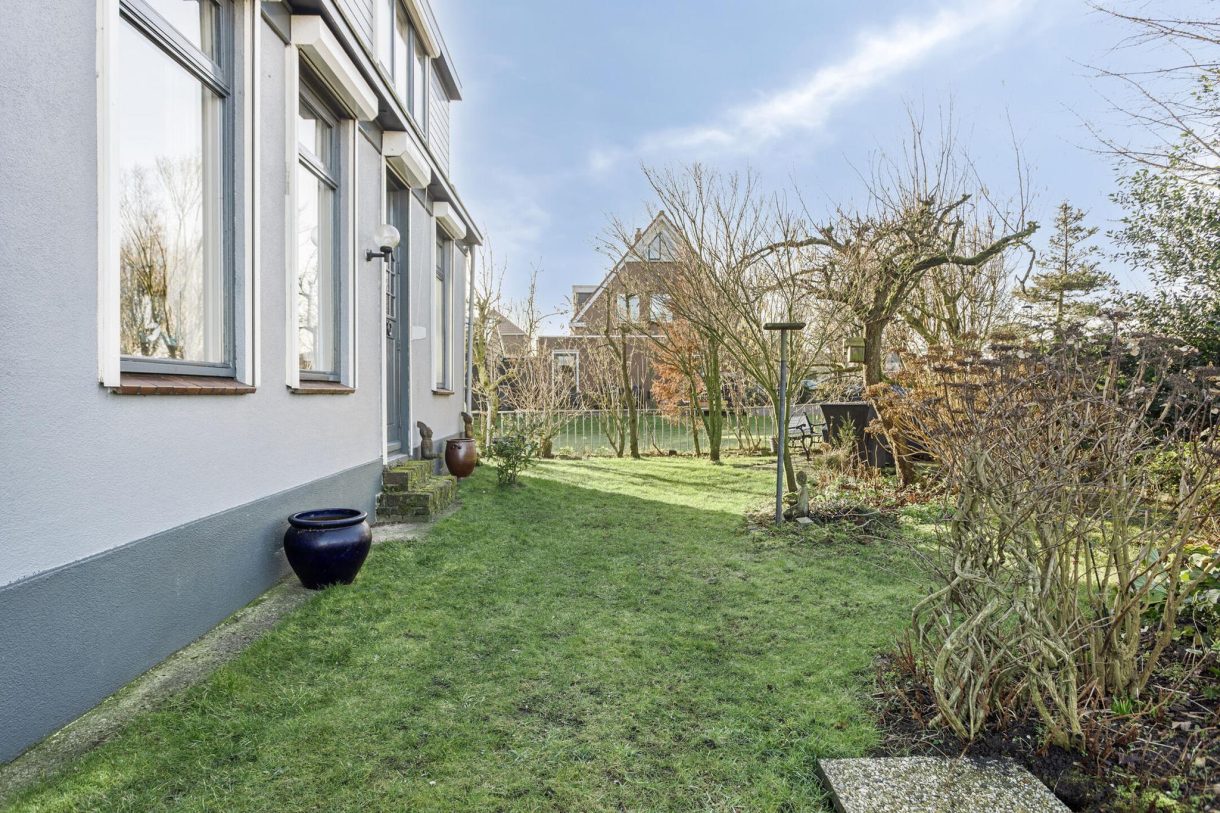 Te koop: Foto Woonhuis aan de Nauernasche Vaartdijk 7 in Westzaan