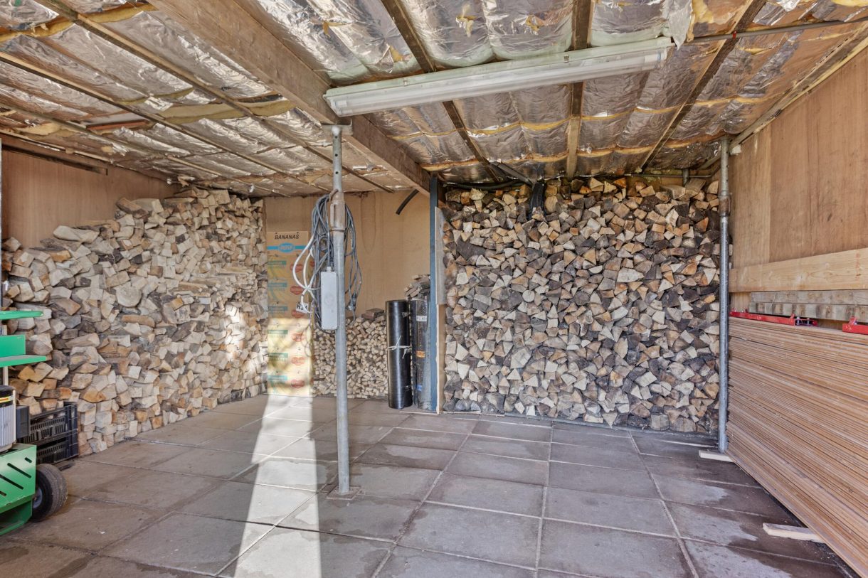 Te koop: Foto Woonhuis aan de Nauernasche Vaartdijk 7 in Westzaan