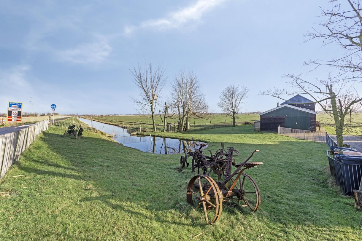 Te koop: Foto Woonhuis aan de Nauernasche Vaartdijk 7 in Westzaan