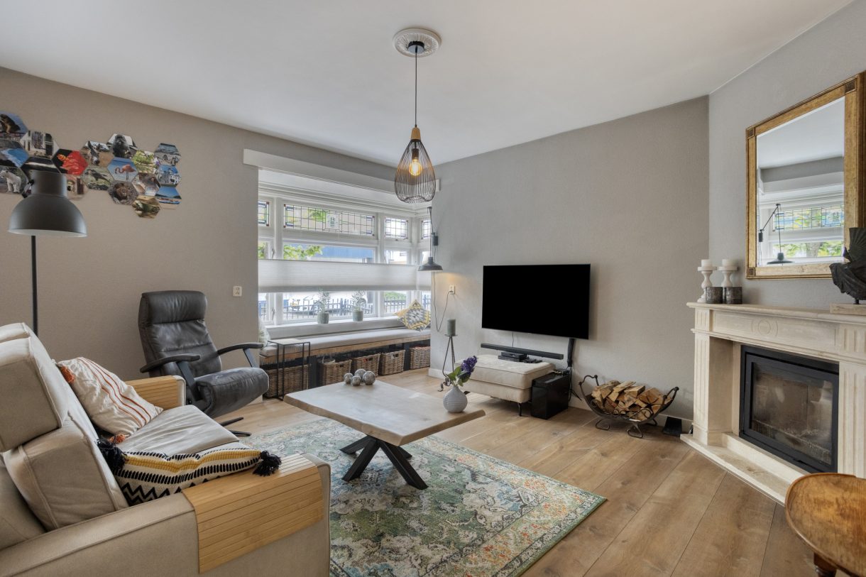 Te koop: Foto Woonhuis aan de Kerkstraat 13 in Woubrugge