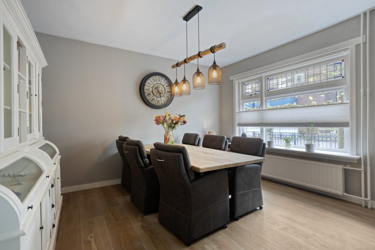 Te koop: Foto Woonhuis aan de Kerkstraat 13 in Woubrugge