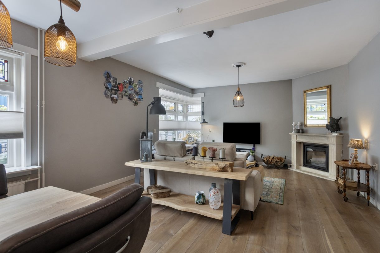 Te koop: Foto Woonhuis aan de Kerkstraat 13 in Woubrugge