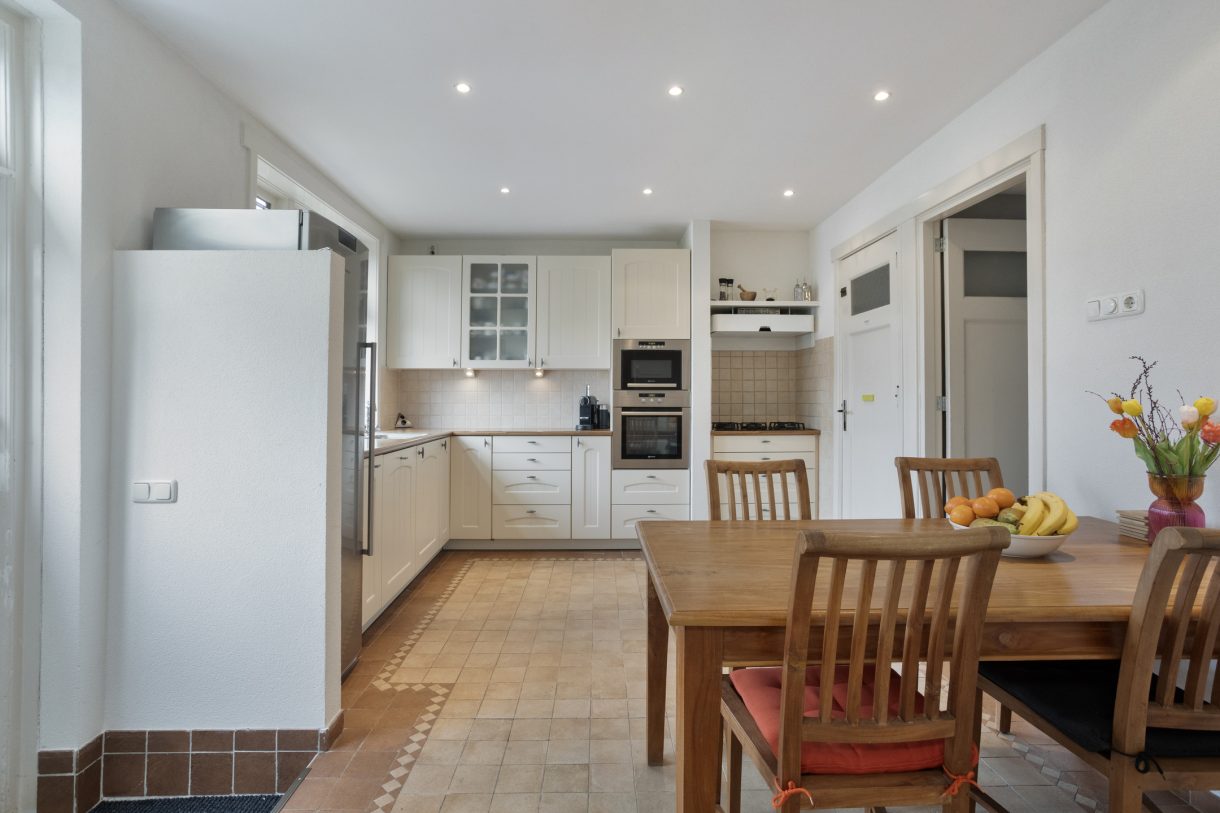 Te koop: Foto Woonhuis aan de Kerkstraat 13 in Woubrugge