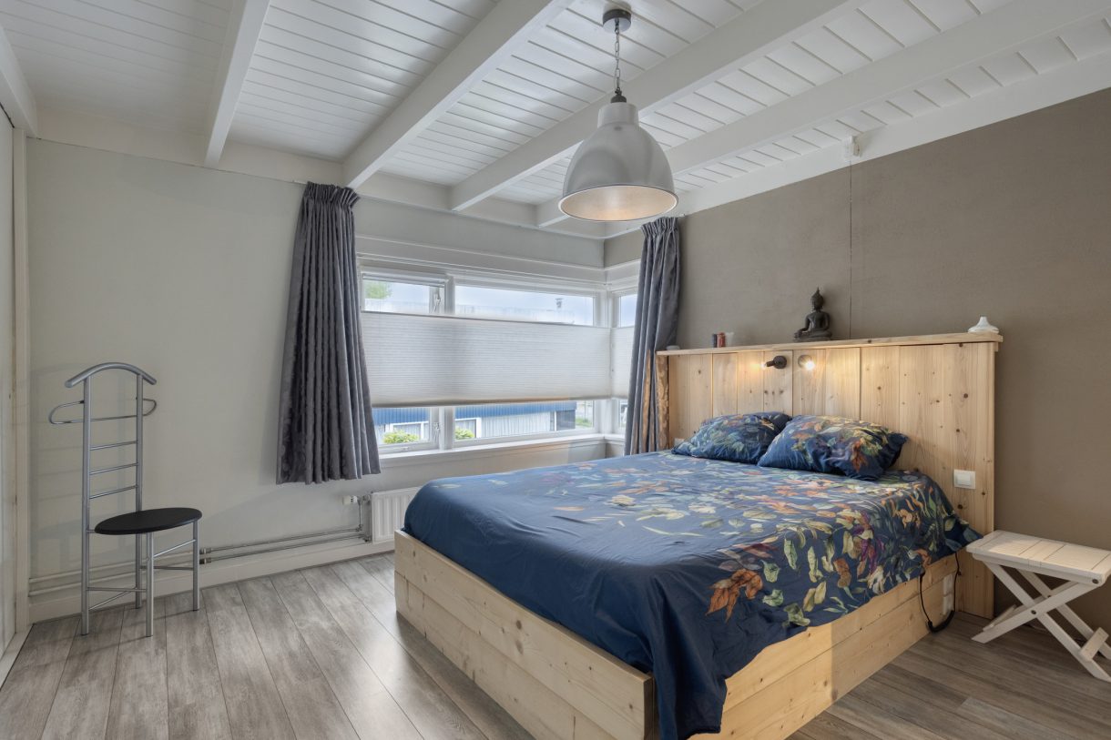 Te koop: Foto Woonhuis aan de Kerkstraat 13 in Woubrugge