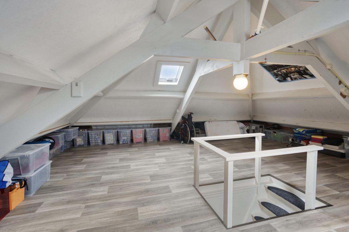 Te koop: Foto Woonhuis aan de Kerkstraat 13 in Woubrugge