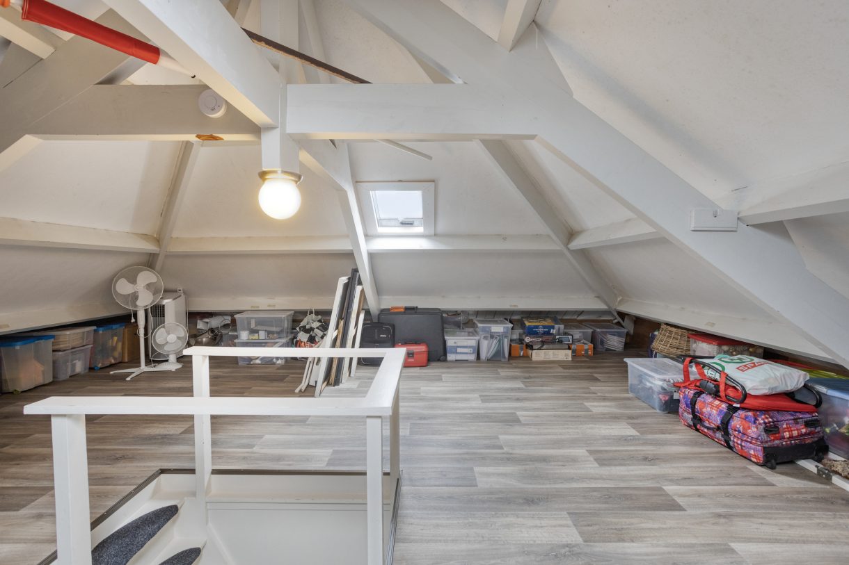 Te koop: Foto Woonhuis aan de Kerkstraat 13 in Woubrugge