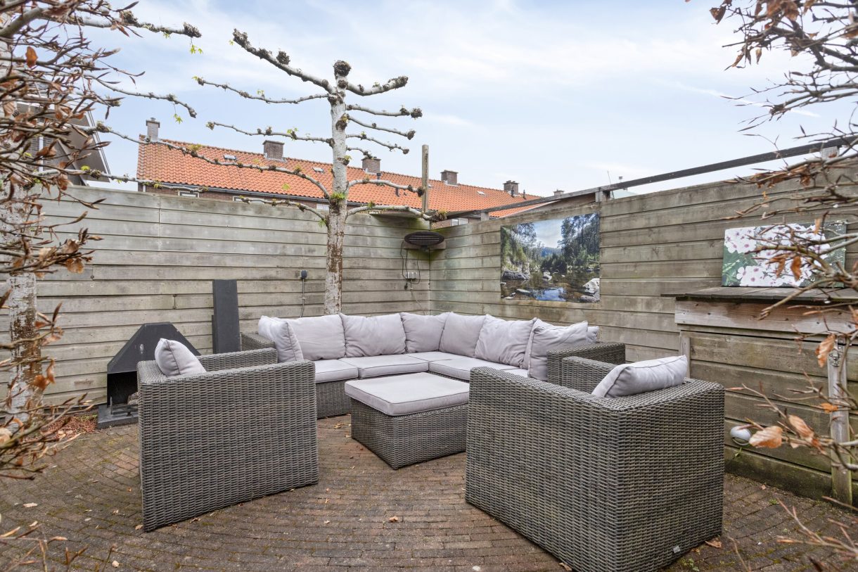 Te koop: Foto Woonhuis aan de Kerkstraat 13 in Woubrugge