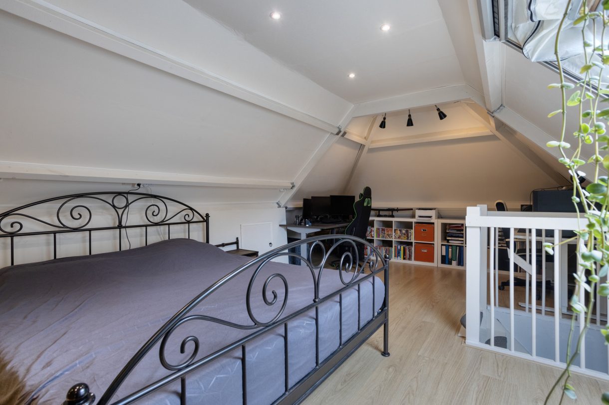 Te koop: Foto Woonhuis aan de Kerkstraat 13 in Woubrugge