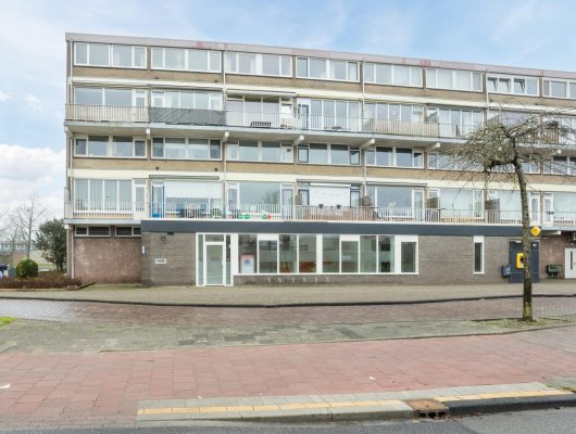 Hoofdfoto van Hoogeveen Sperwerlaan 143