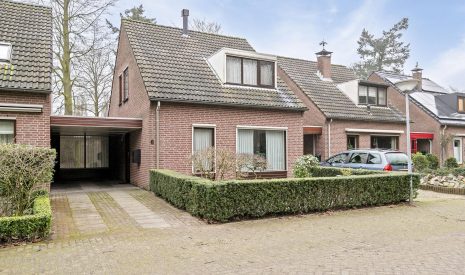 Hoofdfoto van Best Looierstraat 6