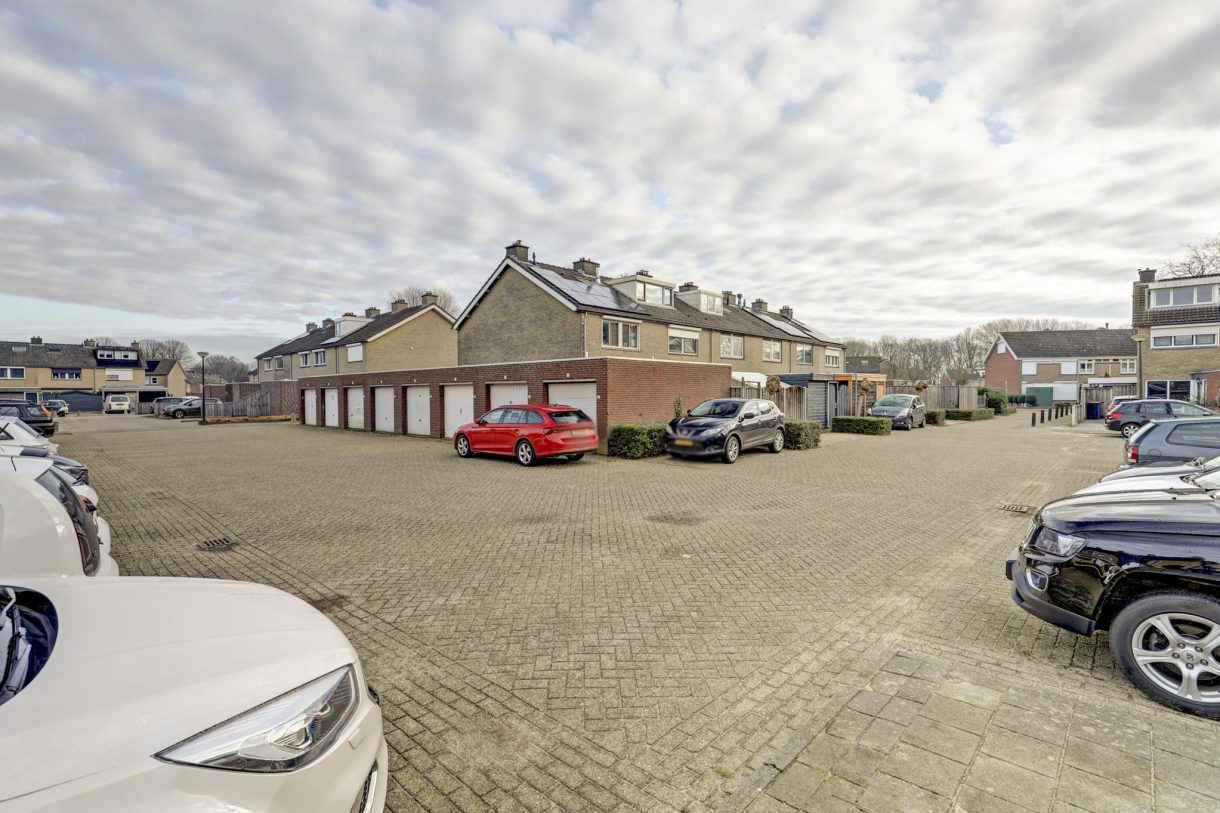 Te koop: Foto Woonhuis aan de Hertogshoef 19 in Raamsdonksveer