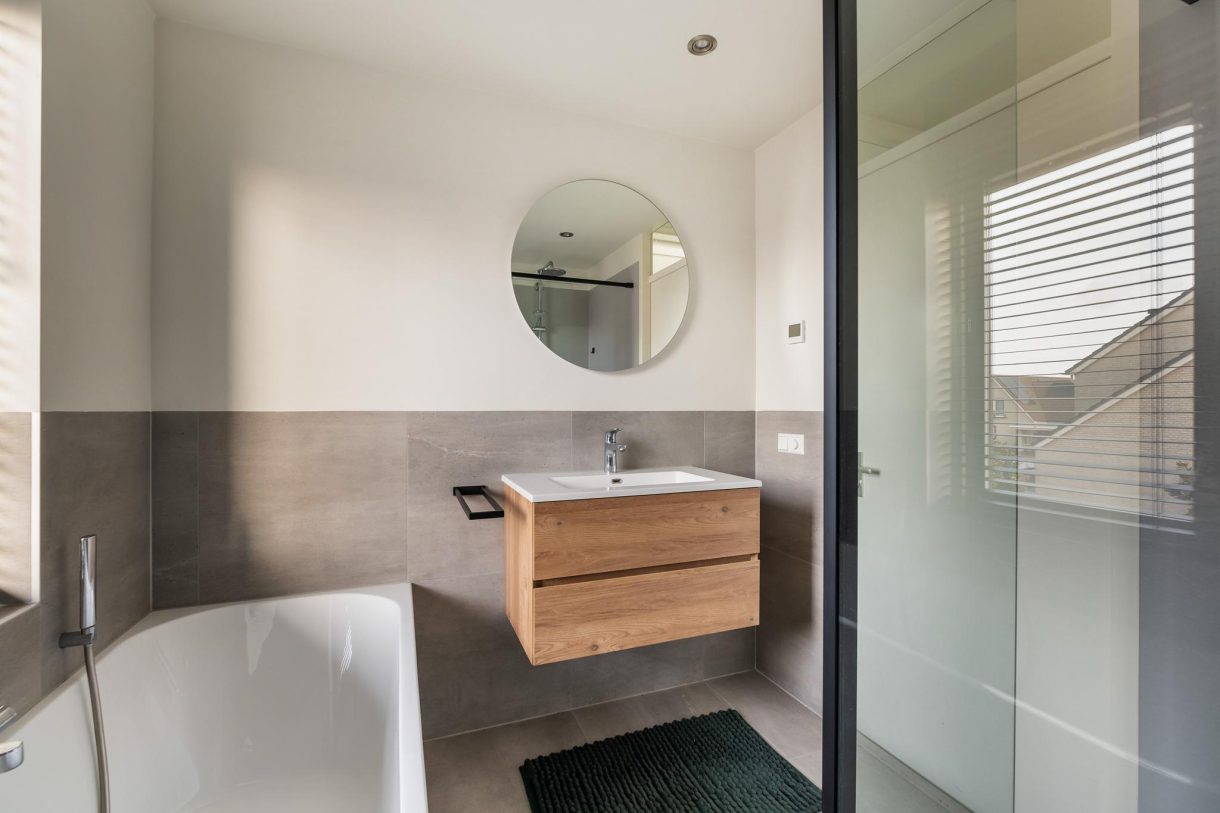 Te koop: Foto Woonhuis aan de Korensloot 4 in Zegveld