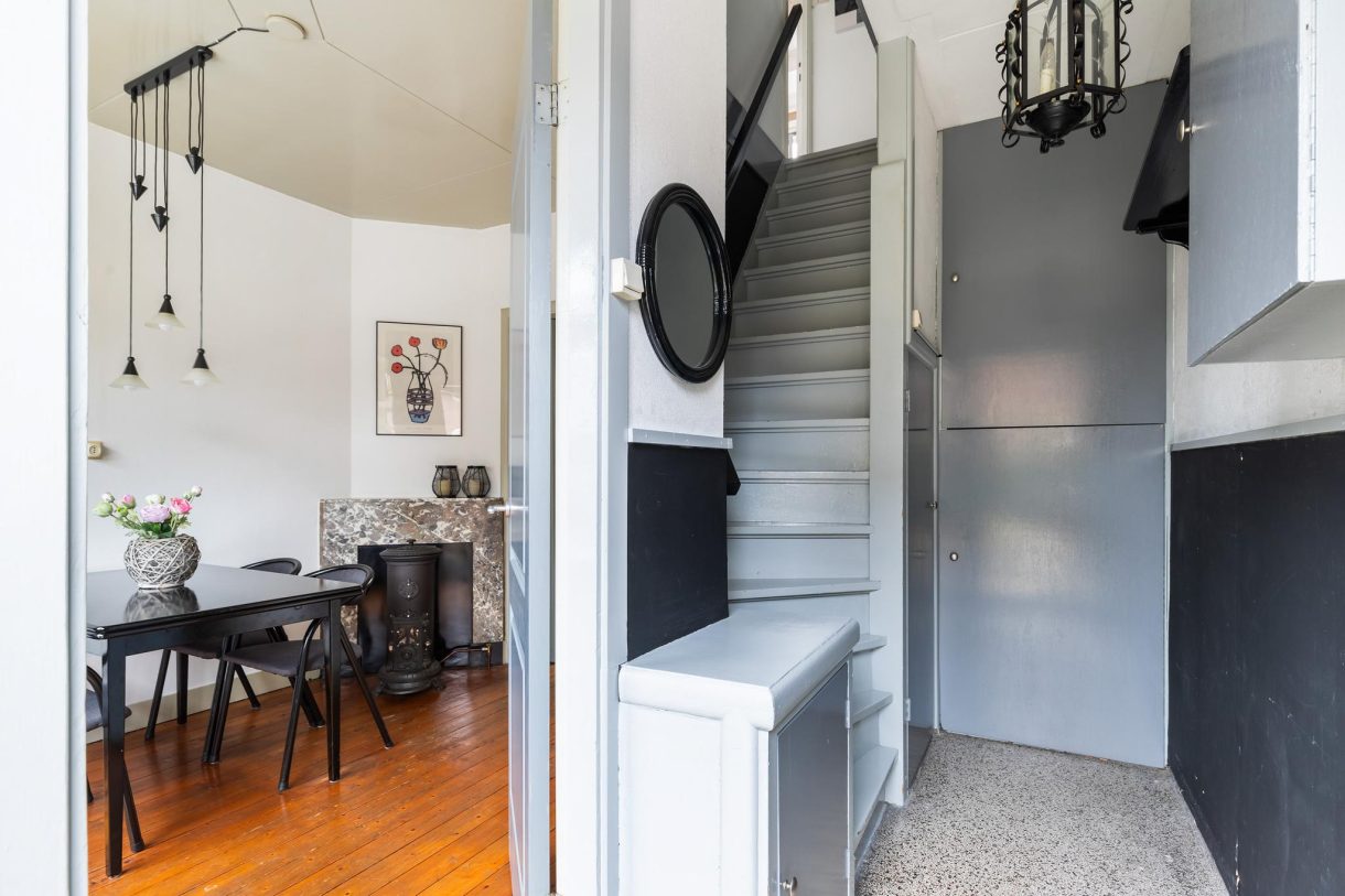 Te koop: Foto Woonhuis aan de Dahliastraat 18 in Woerden