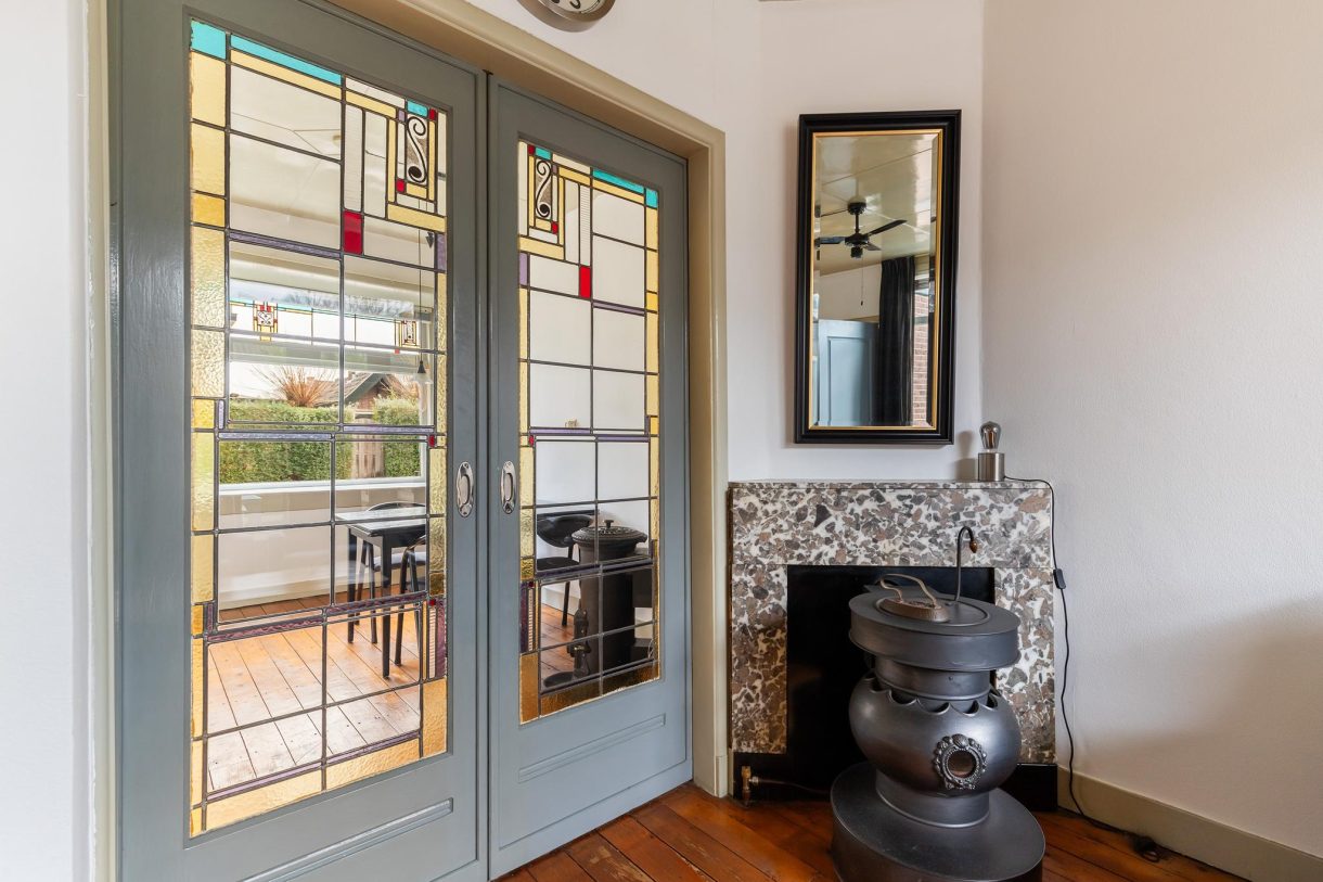 Te koop: Foto Woonhuis aan de Dahliastraat 18 in Woerden