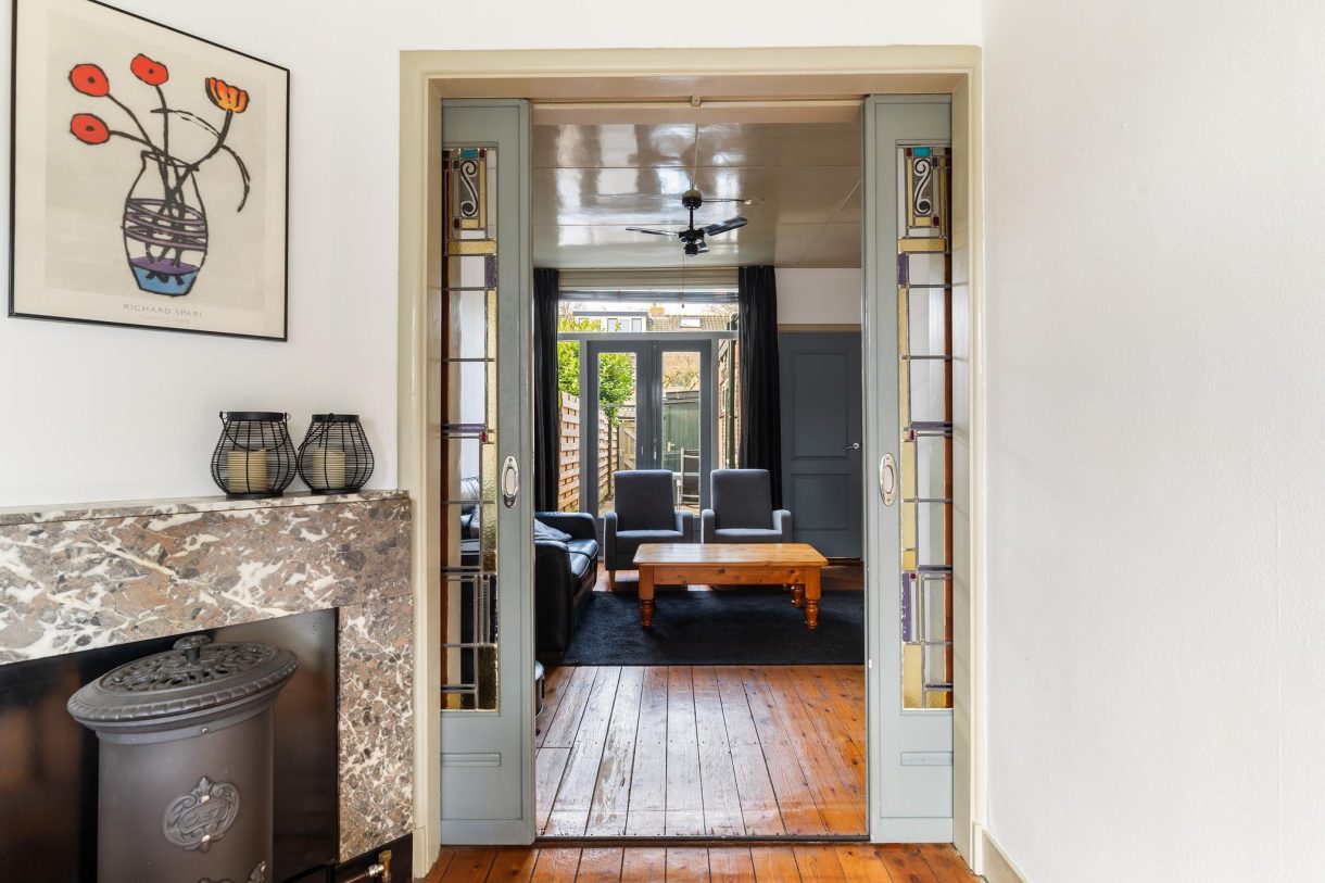 Te koop: Foto Woonhuis aan de Dahliastraat 18 in Woerden