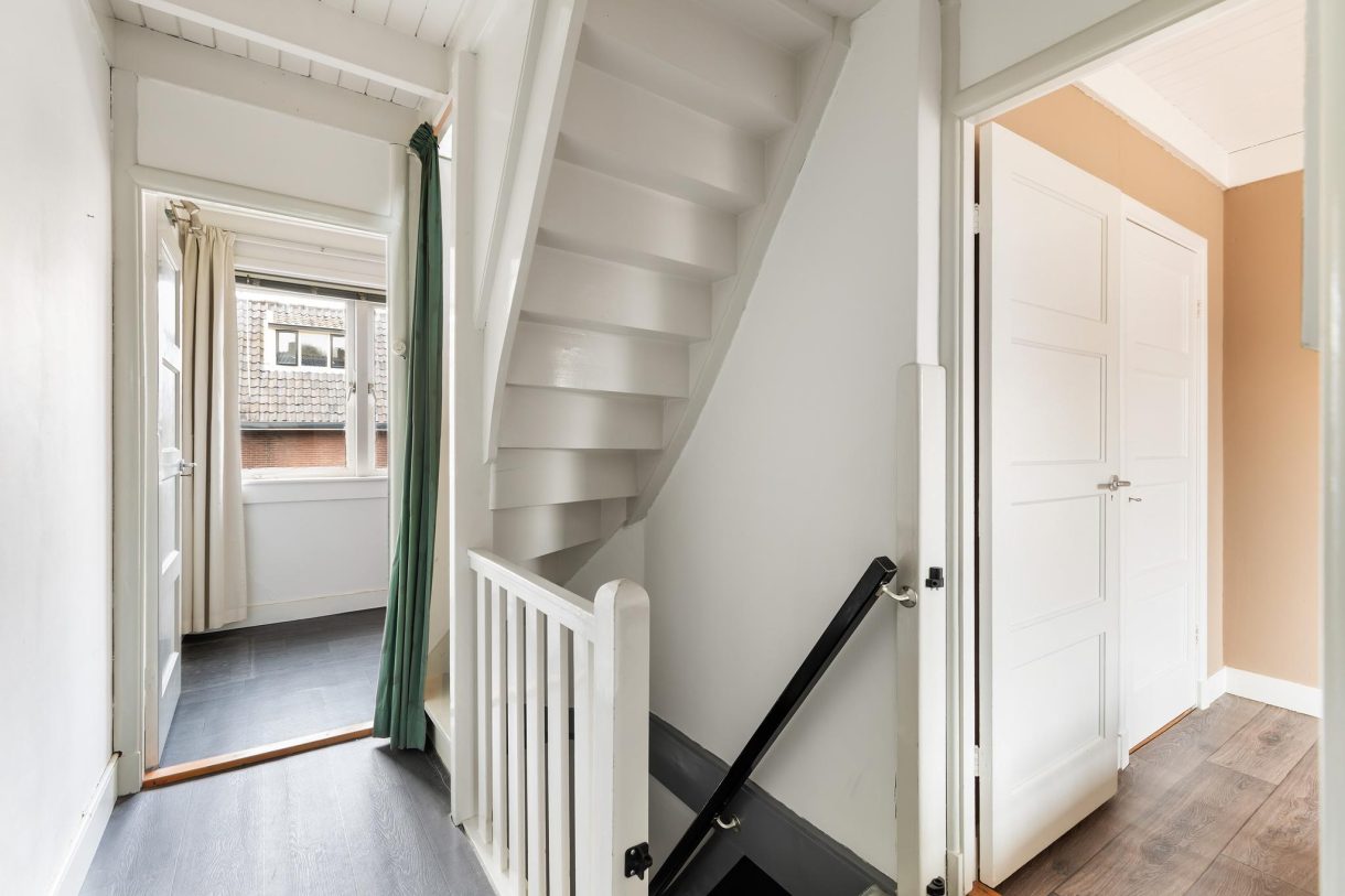 Te koop: Foto Woonhuis aan de Dahliastraat 18 in Woerden