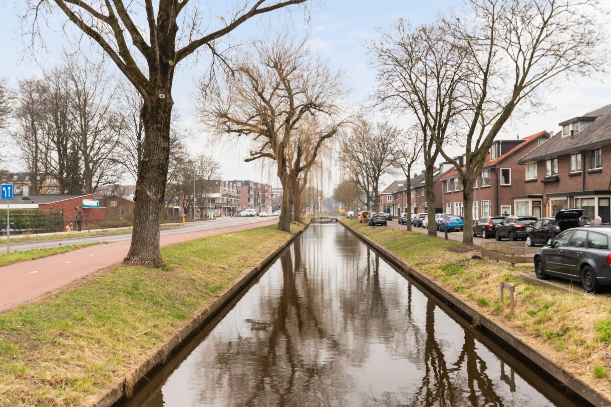 Te koop: Foto Woonhuis aan de Dahliastraat 18 in Woerden