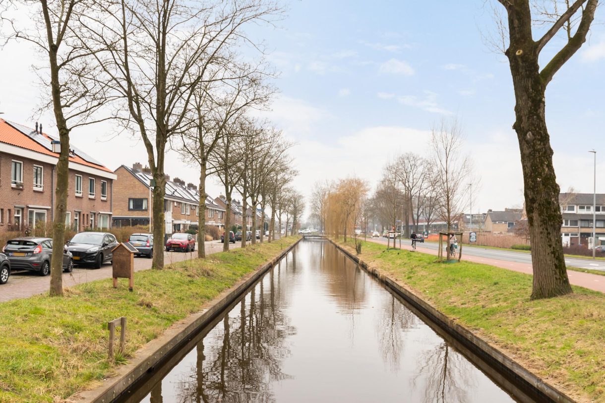 Te koop: Foto Woonhuis aan de Dahliastraat 18 in Woerden