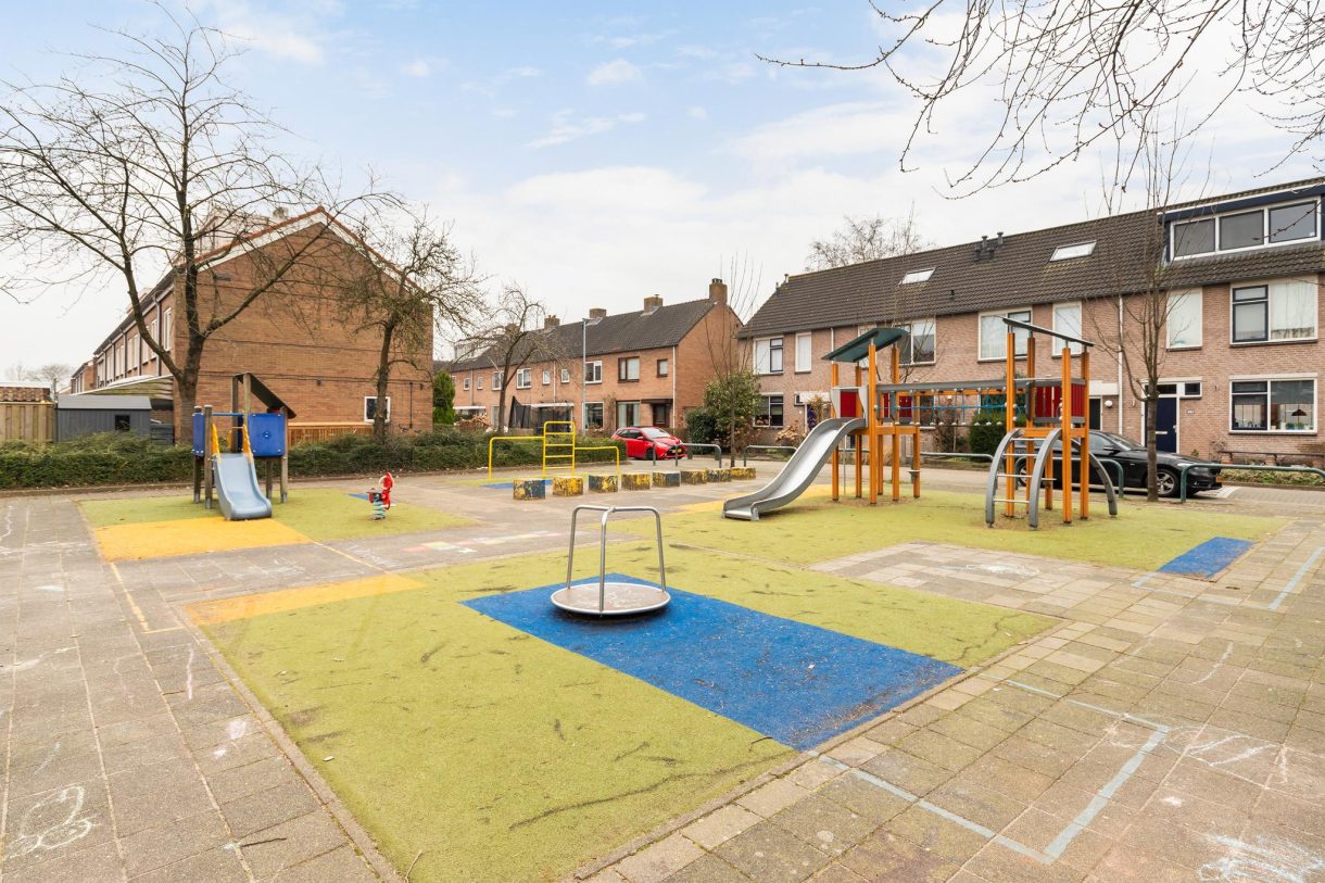 Te koop: Foto Woonhuis aan de Dahliastraat 18 in Woerden