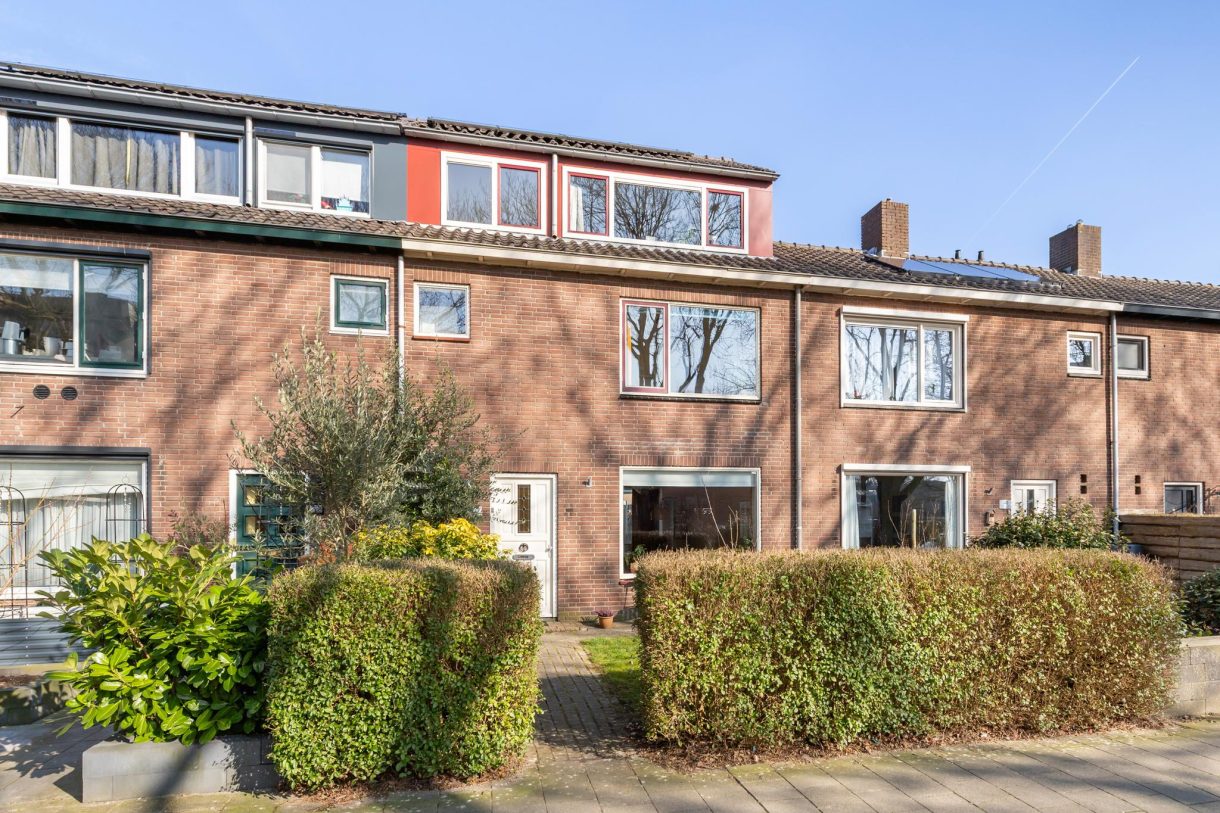 Te koop: Foto Woonhuis aan de Jozef Israelslaan 42 in Woerden