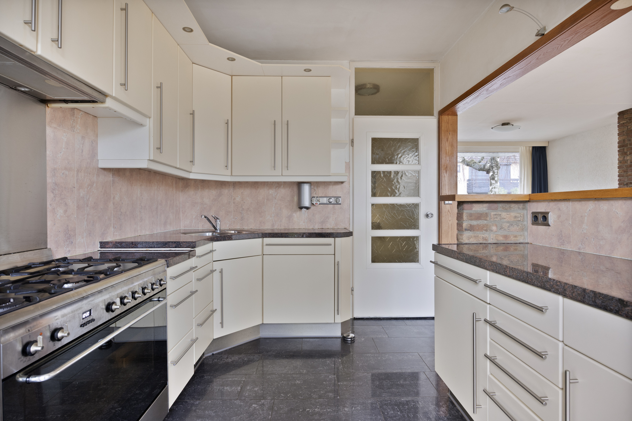 Te koop: Foto Woonhuis aan de Tankenberglaan 12 in Eindhoven