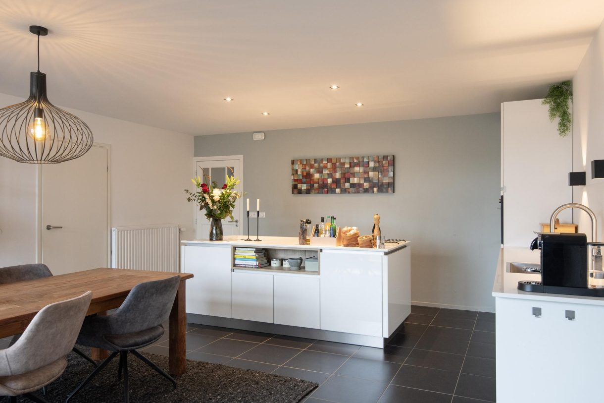 Te koop: Foto Woonhuis aan de Rijksstraatweg 235 in Beek