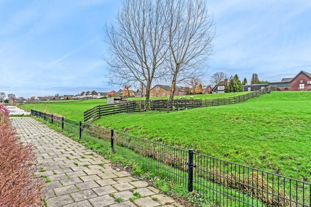 Te koop: Foto Woonhuis aan de Rugstreeppad 33 in Nieuwveen