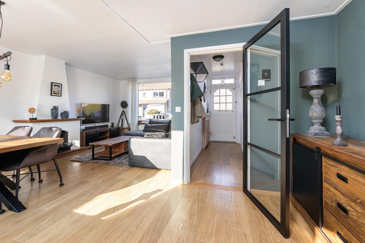 Te koop: Foto Woonhuis aan de Leeuwerikstraat 13 in Hattemerbroek