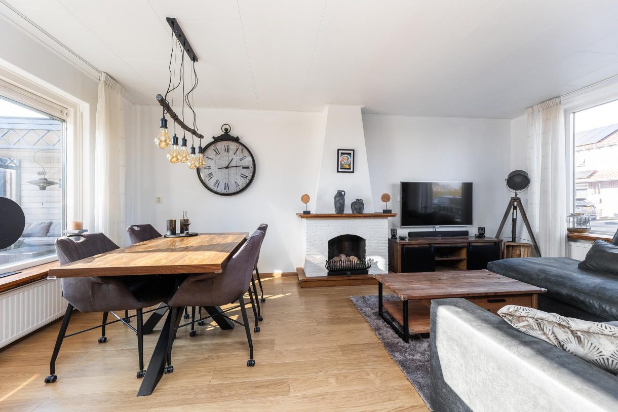 Te koop: Foto Woonhuis aan de Leeuwerikstraat 13 in Hattemerbroek