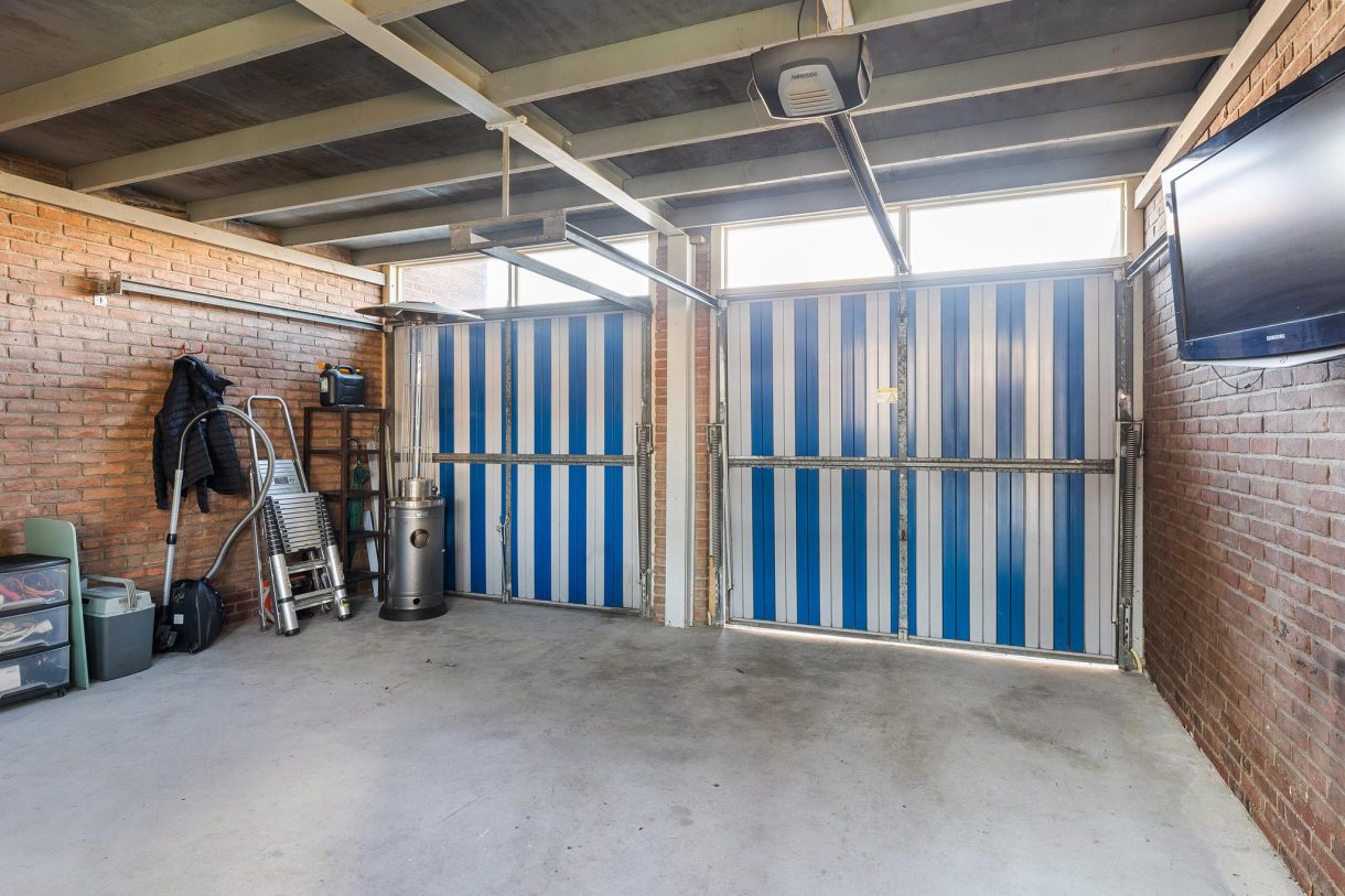 Te koop: Foto Woonhuis aan de Leeuwerikstraat 13 in Hattemerbroek