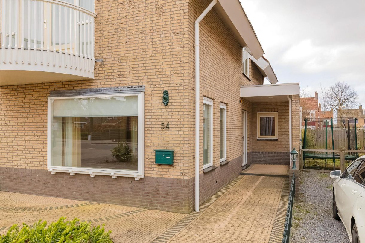 Te koop: Foto Woonhuis aan de Viaductweg 54 in Noordwijkerhout