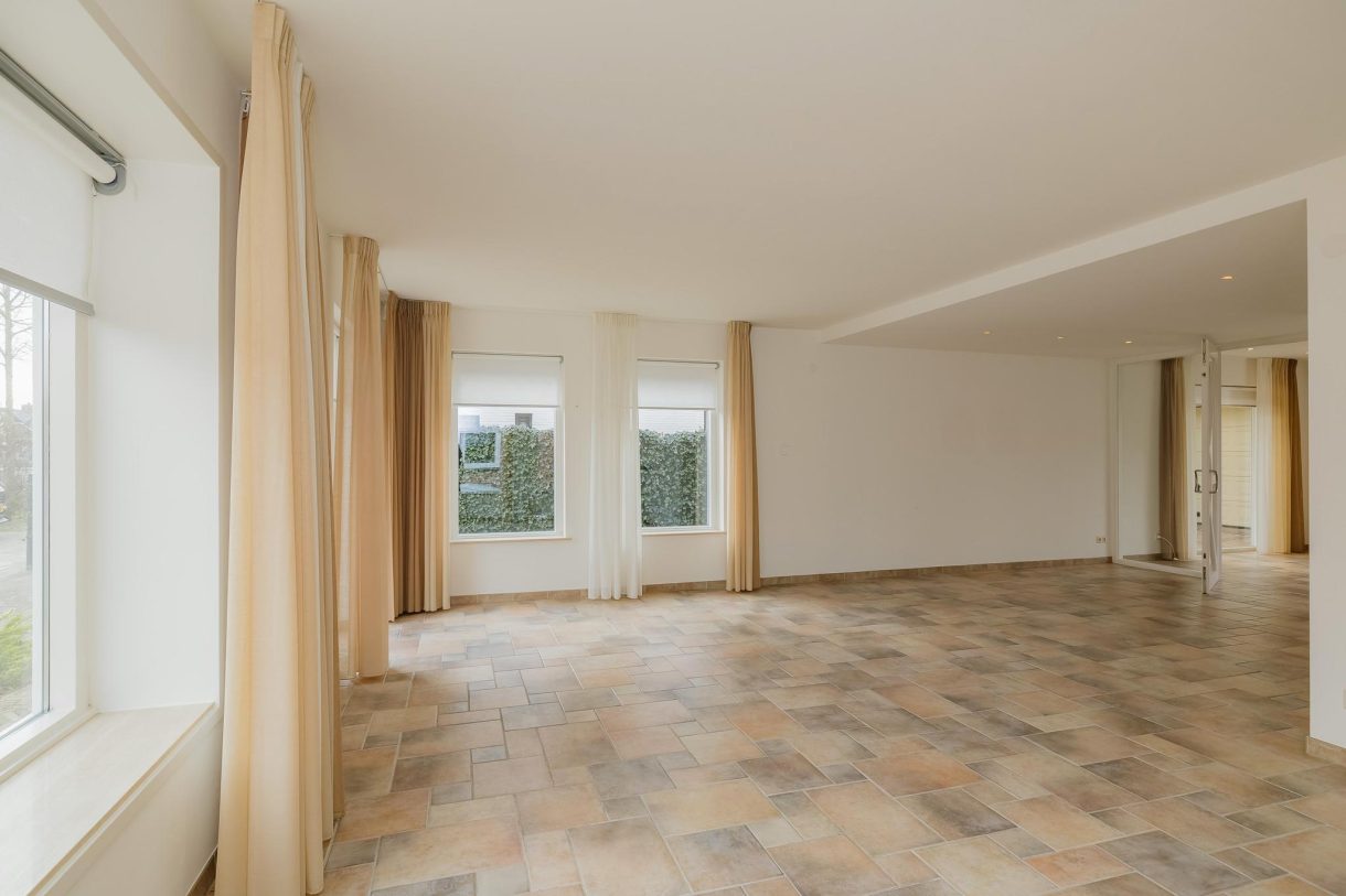 Te koop: Foto Woonhuis aan de Viaductweg 54 in Noordwijkerhout