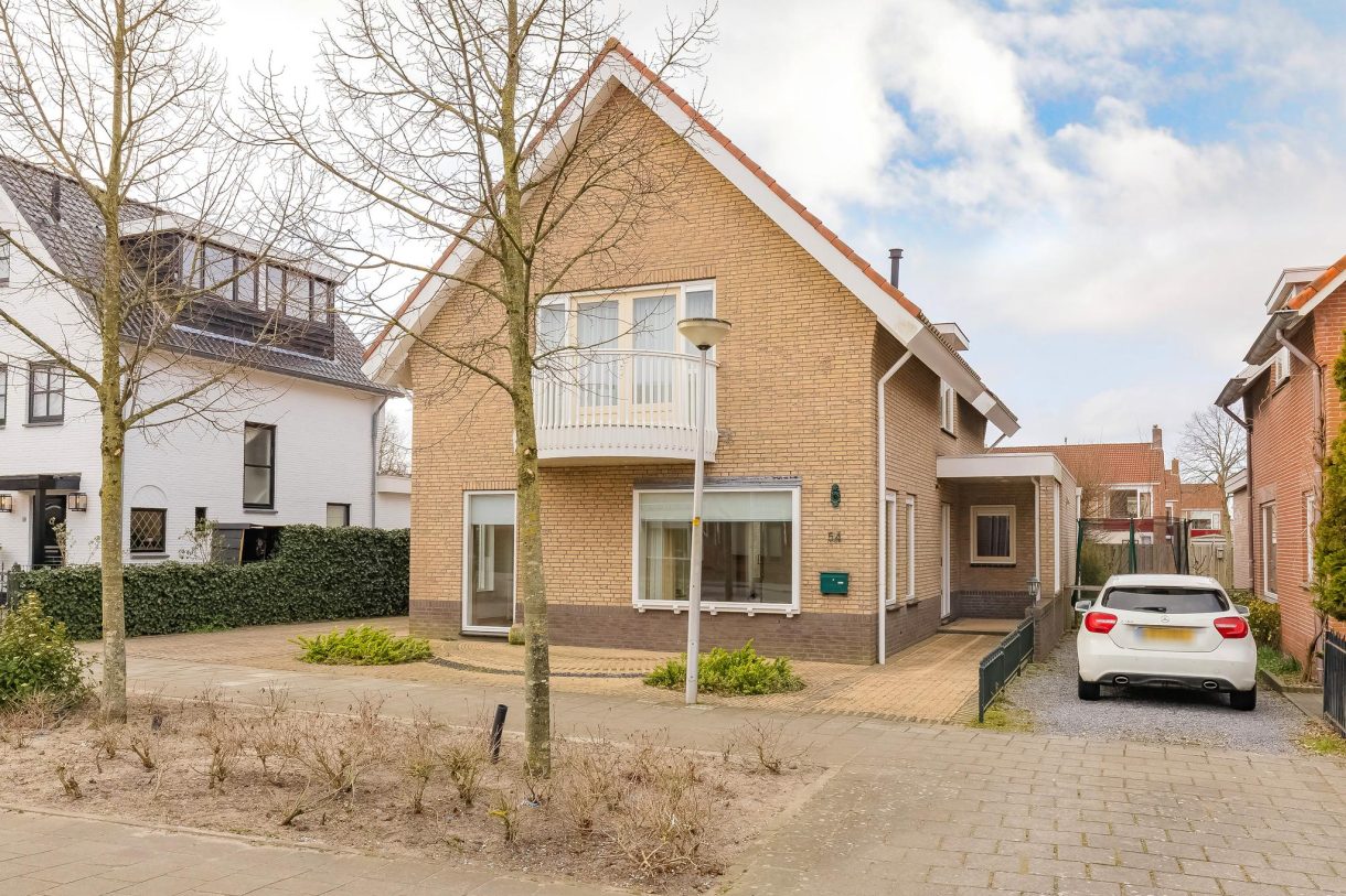 Te koop: Foto Woonhuis aan de Viaductweg 54 in Noordwijkerhout