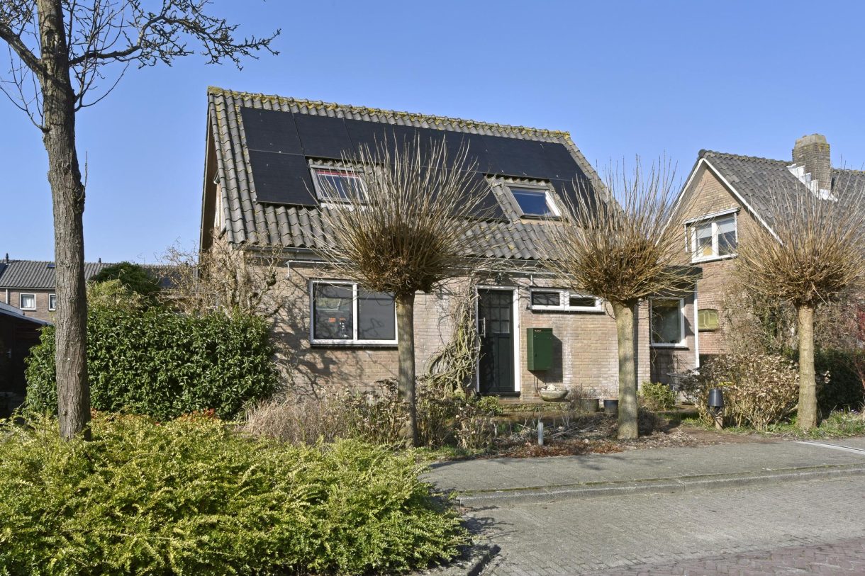 Te koop: Foto Woonhuis aan de Kerkvaartsweg 4 in Aarlanderveen