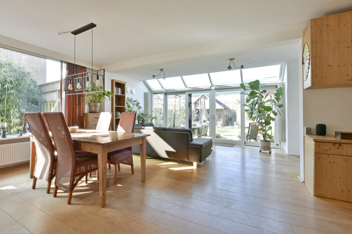 Te koop: Foto Woonhuis aan de Kerkvaartsweg 4 in Aarlanderveen