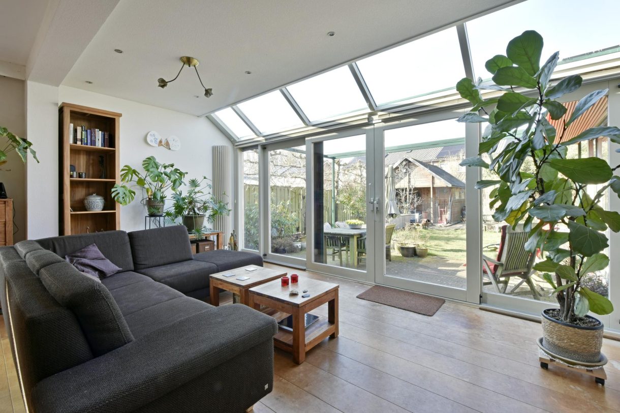 Te koop: Foto Woonhuis aan de Kerkvaartsweg 4 in Aarlanderveen