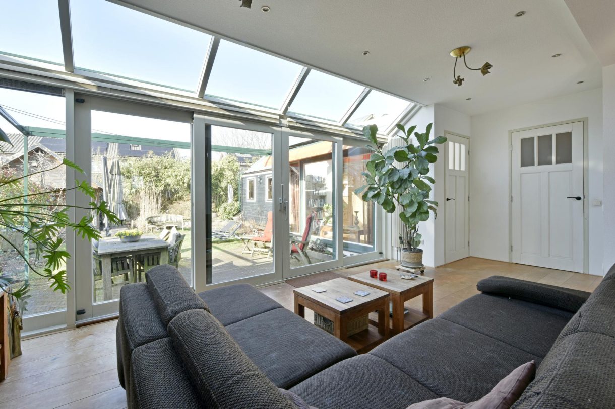 Te koop: Foto Woonhuis aan de Kerkvaartsweg 4 in Aarlanderveen