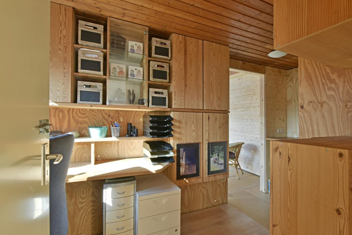 Te koop: Foto Woonhuis aan de Kerkvaartsweg 4 in Aarlanderveen