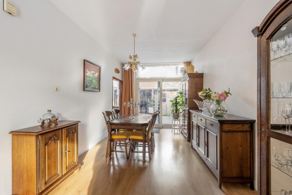 Te koop: Foto Woonhuis aan de Willem Barendszoonstraat 27 in Vlaardingen