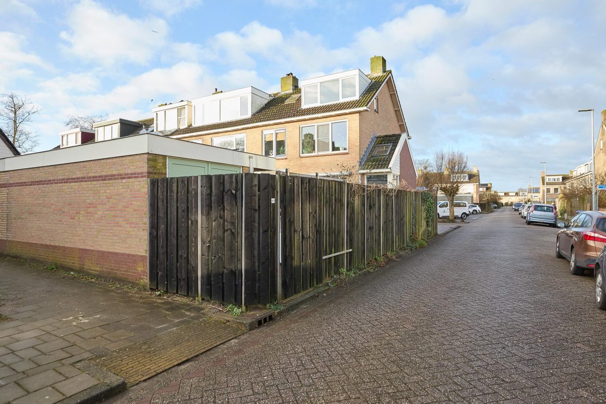 Te koop: Foto Woonhuis aan de Pinksterblomstraat 83 in Schermerhorn