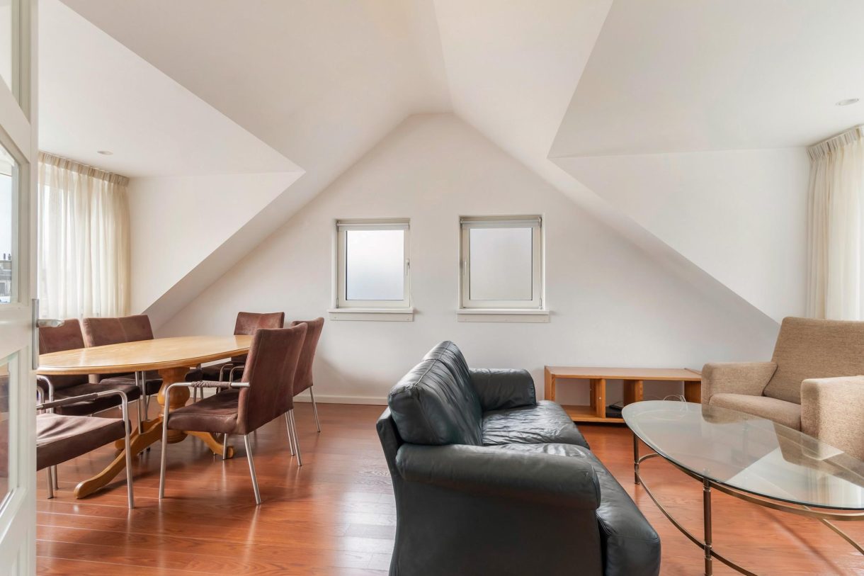 Te koop: Foto Woonhuis aan de Schermerhorn-lanen 38 in Woerden