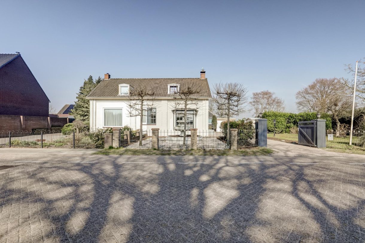 Te koop: Foto Woonhuis aan de Provincialeweg 155A in Oosteind