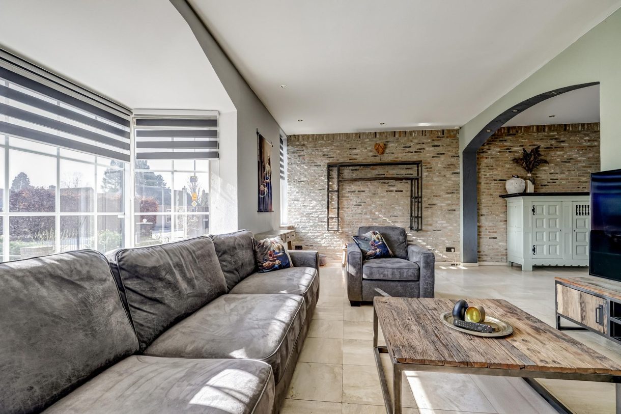 Te koop: Foto Woonhuis aan de Provincialeweg 155A in Oosteind