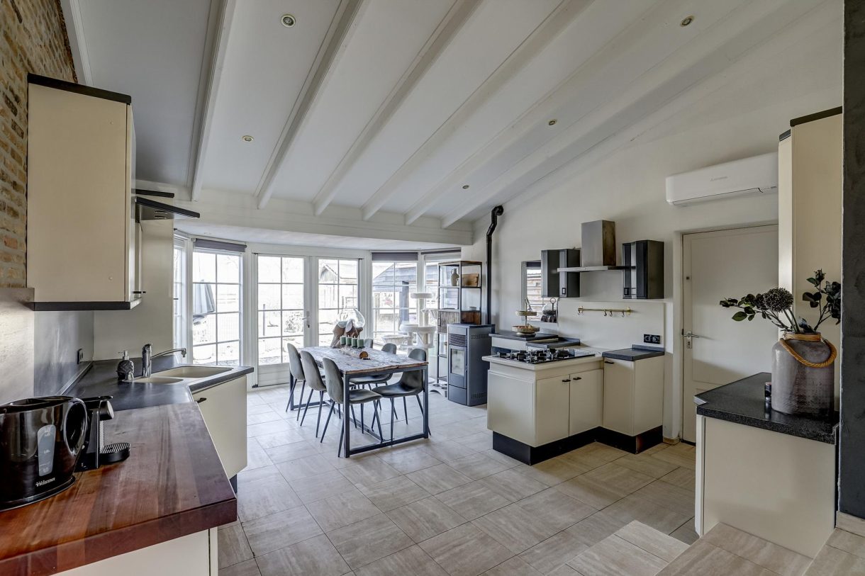 Te koop: Foto Woonhuis aan de Provincialeweg 155A in Oosteind