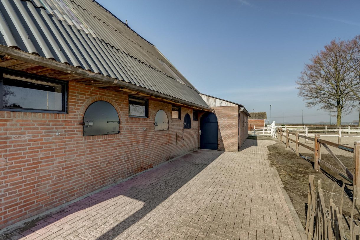 Te koop: Foto Woonhuis aan de Provincialeweg 155A in Oosteind