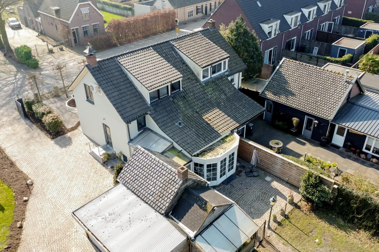 Te koop: Foto Woonhuis aan de Provincialeweg 155A in Oosteind